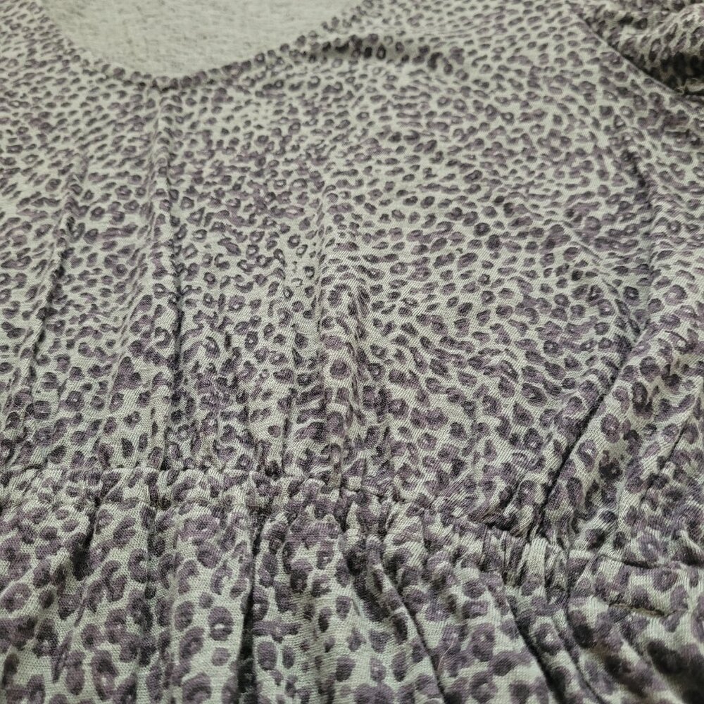 Lucky Brand Green Leopard Peplum Top Flutter Sleeve Small Indie Sleaze - Picture 7 of 7